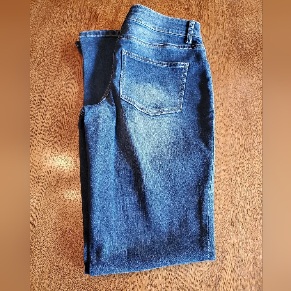 Maurices skinny jeans